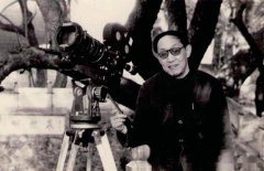 在水墨试验中勇闯新路