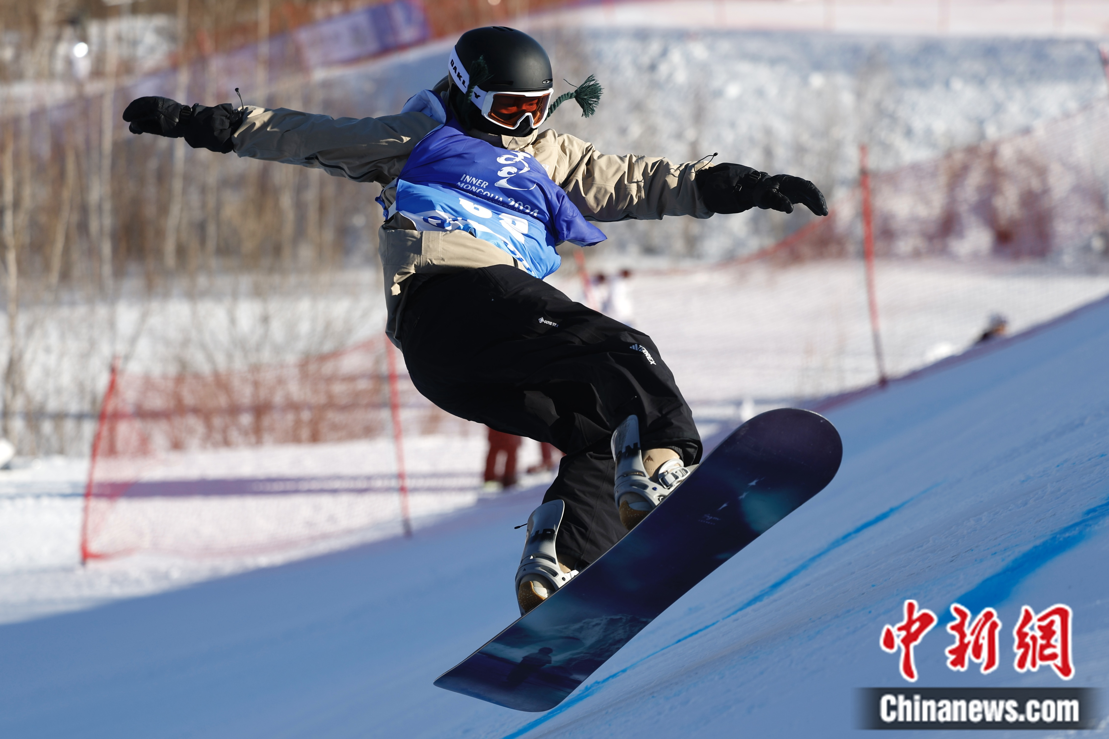 十四届全国冬季运动会单板滑雪公开组男子坡面