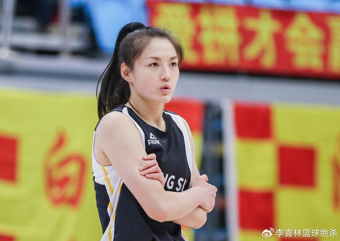 张曼曼神勇发挥助江苏女篮爆冷淘汰广东女篮晋